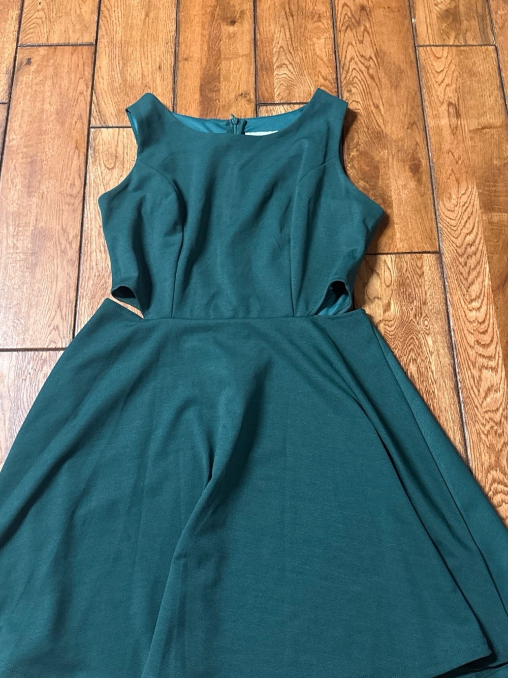 Sleeveless Cutout Fit-and-Flare Prom Dress in Teal Green